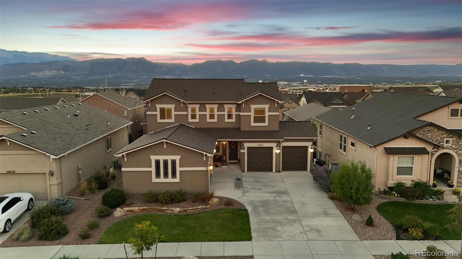 10692 Forest Creek Drive