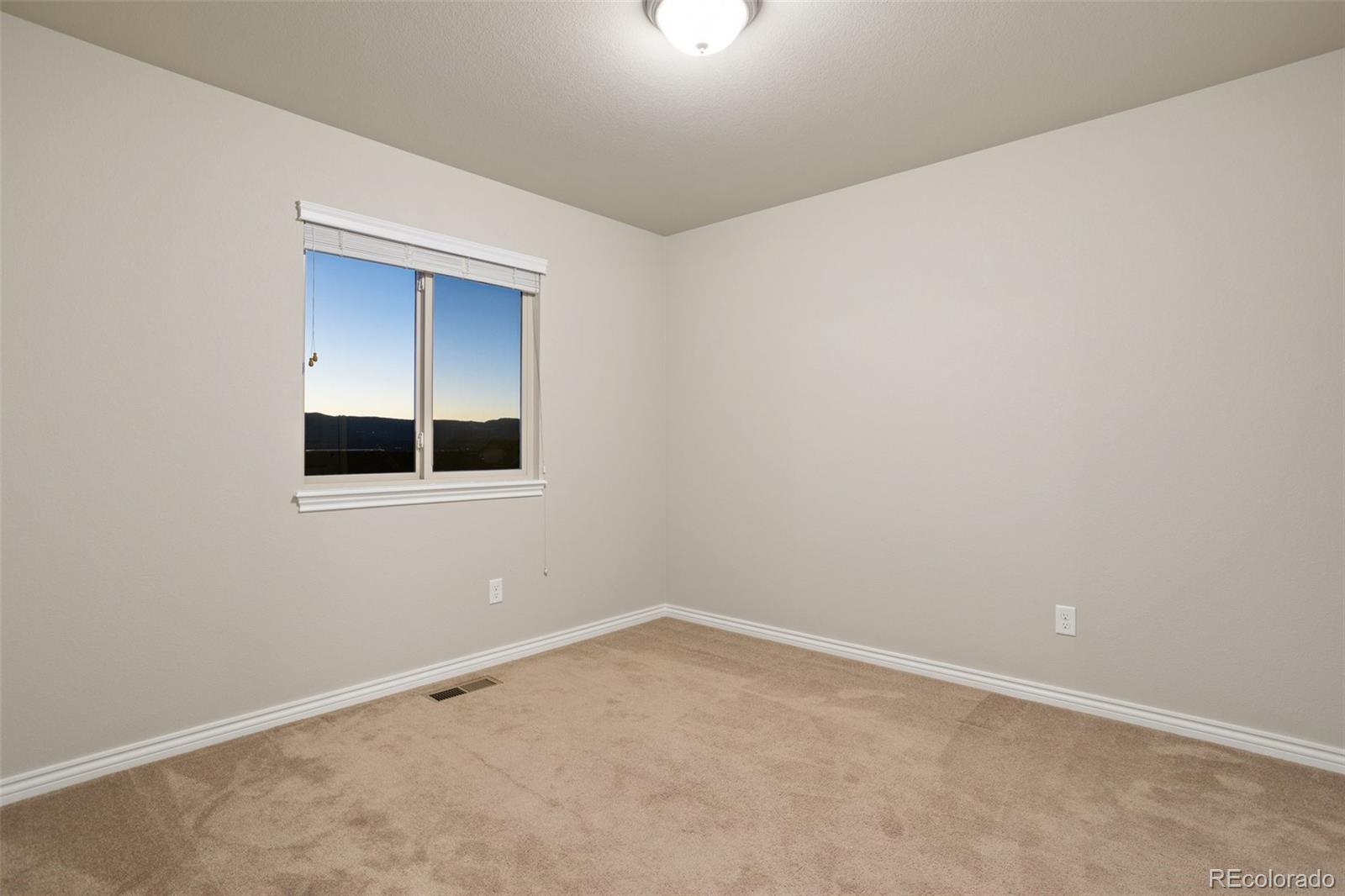 10692 Forest Creek Drive