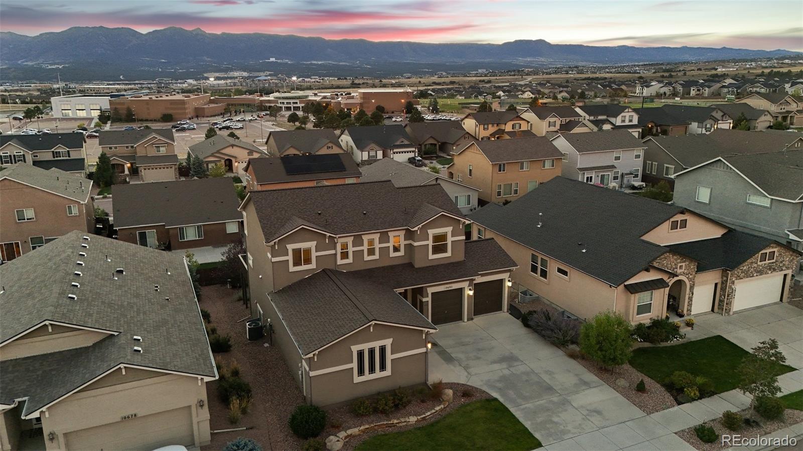 10692 Forest Creek Drive