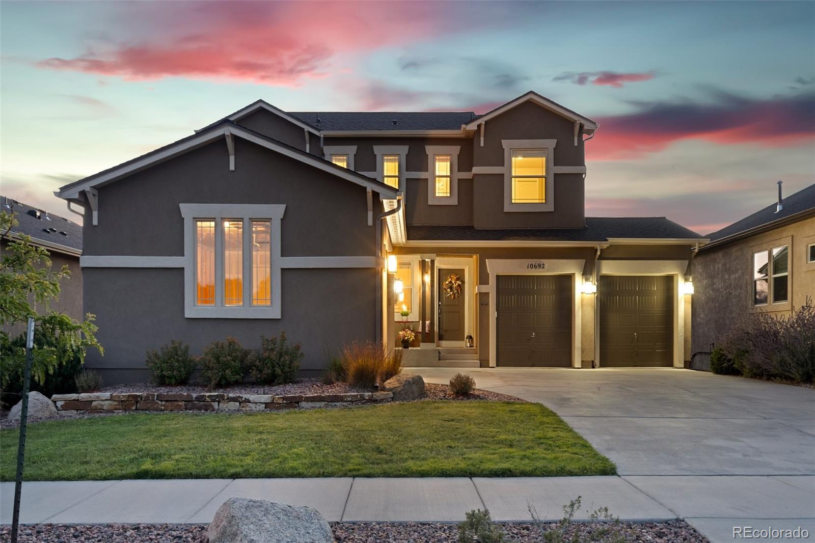 10692 Forest Creek Drive