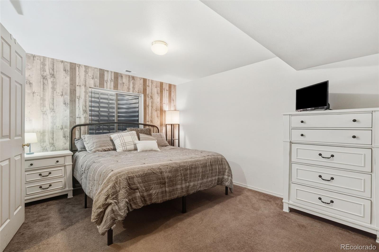 4155 Solarglen Drive