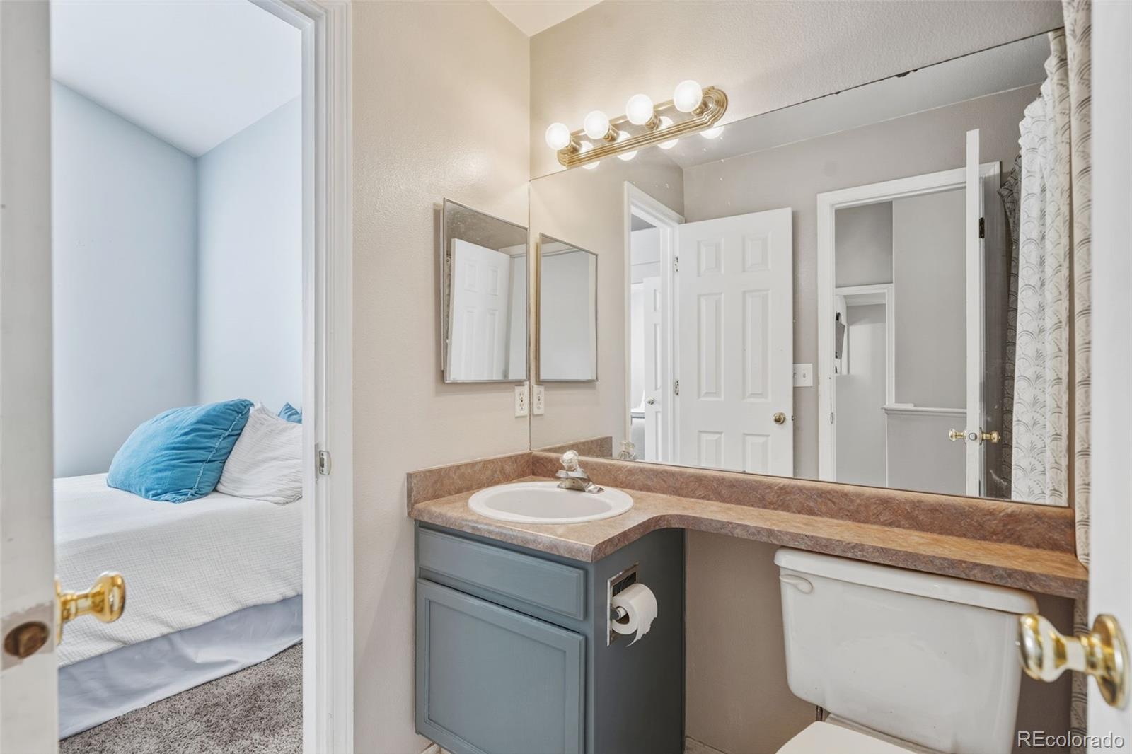 4155 Solarglen Drive