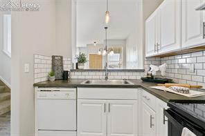 8723 Bamboo Grove