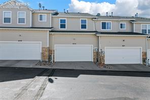 8723 Bamboo Grove