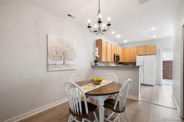 2572 Obsidian Forest View