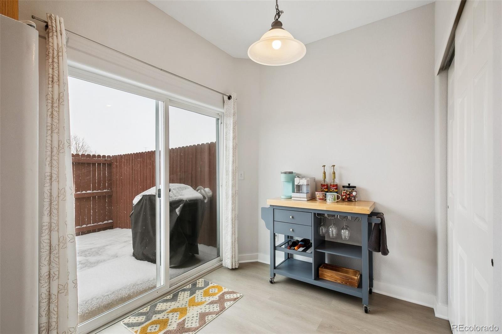 2572 Obsidian Forest View