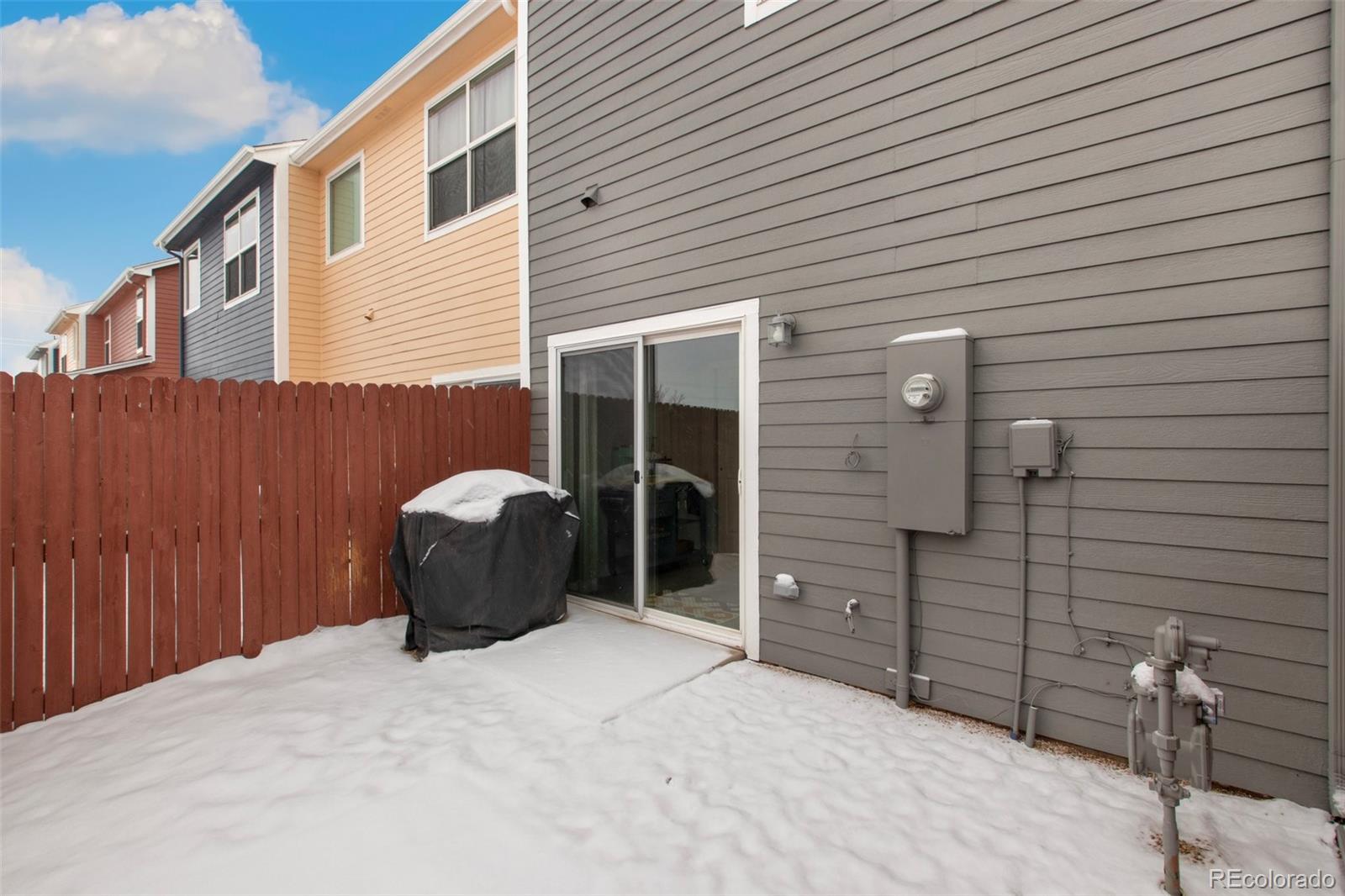 2572 Obsidian Forest View