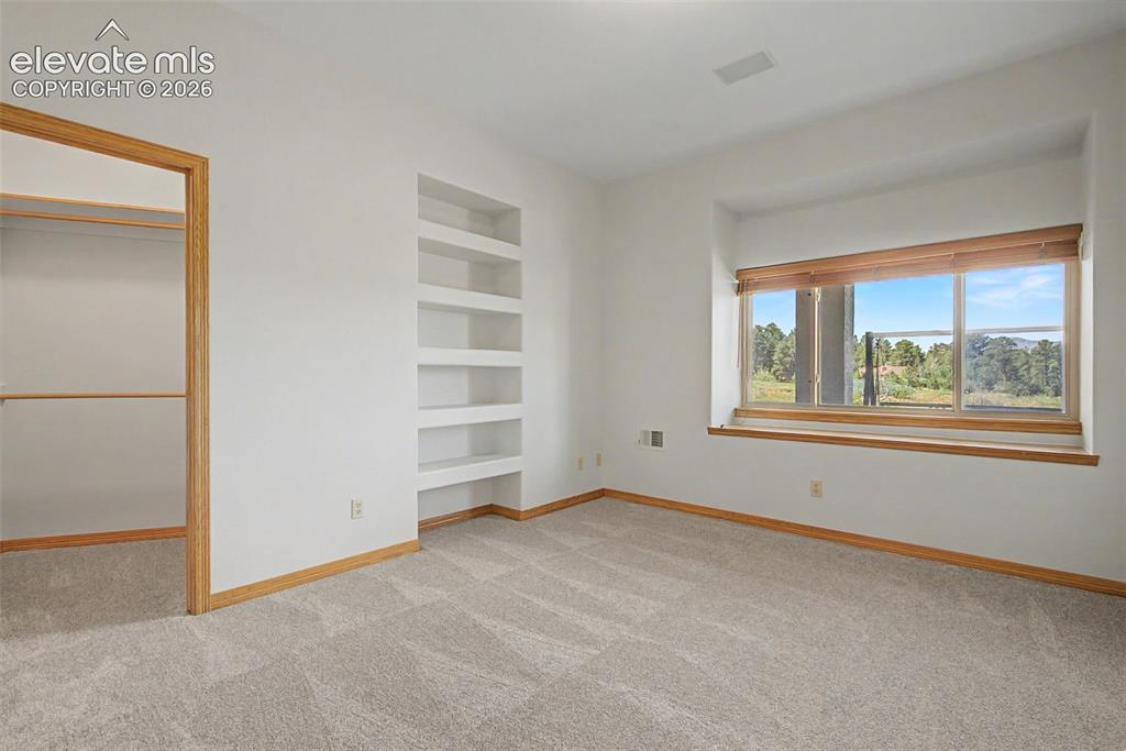 17576 Colonial Park Drive