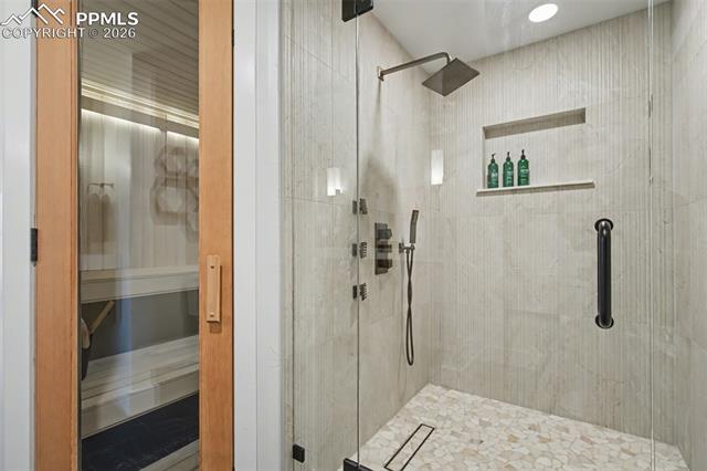 19125 Hilltop Pines Path