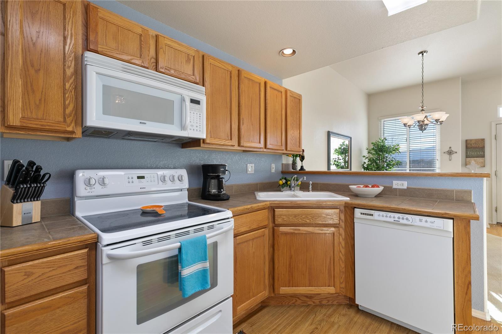 7122 Sand Crest View