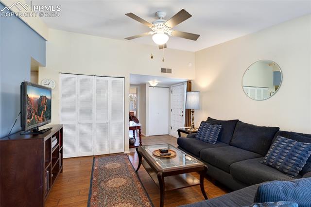 1038 Fontmore Road C