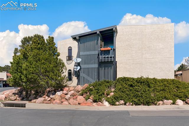 1038 Fontmore Road C