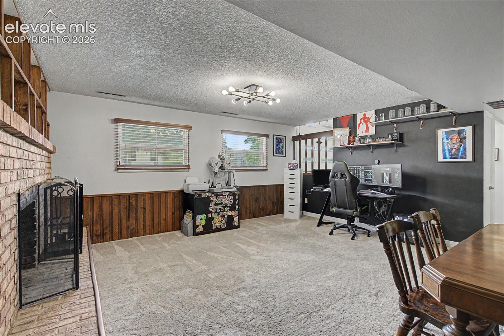 5660 Tuckerman Drive