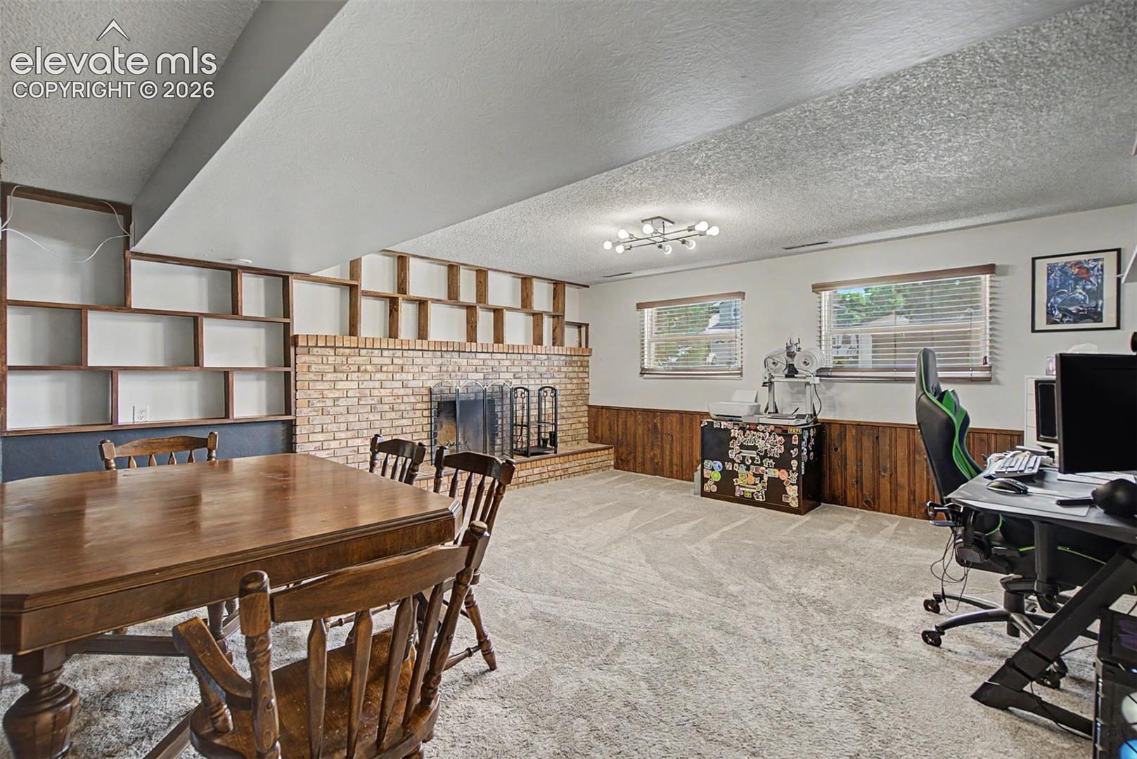 5660 Tuckerman Drive