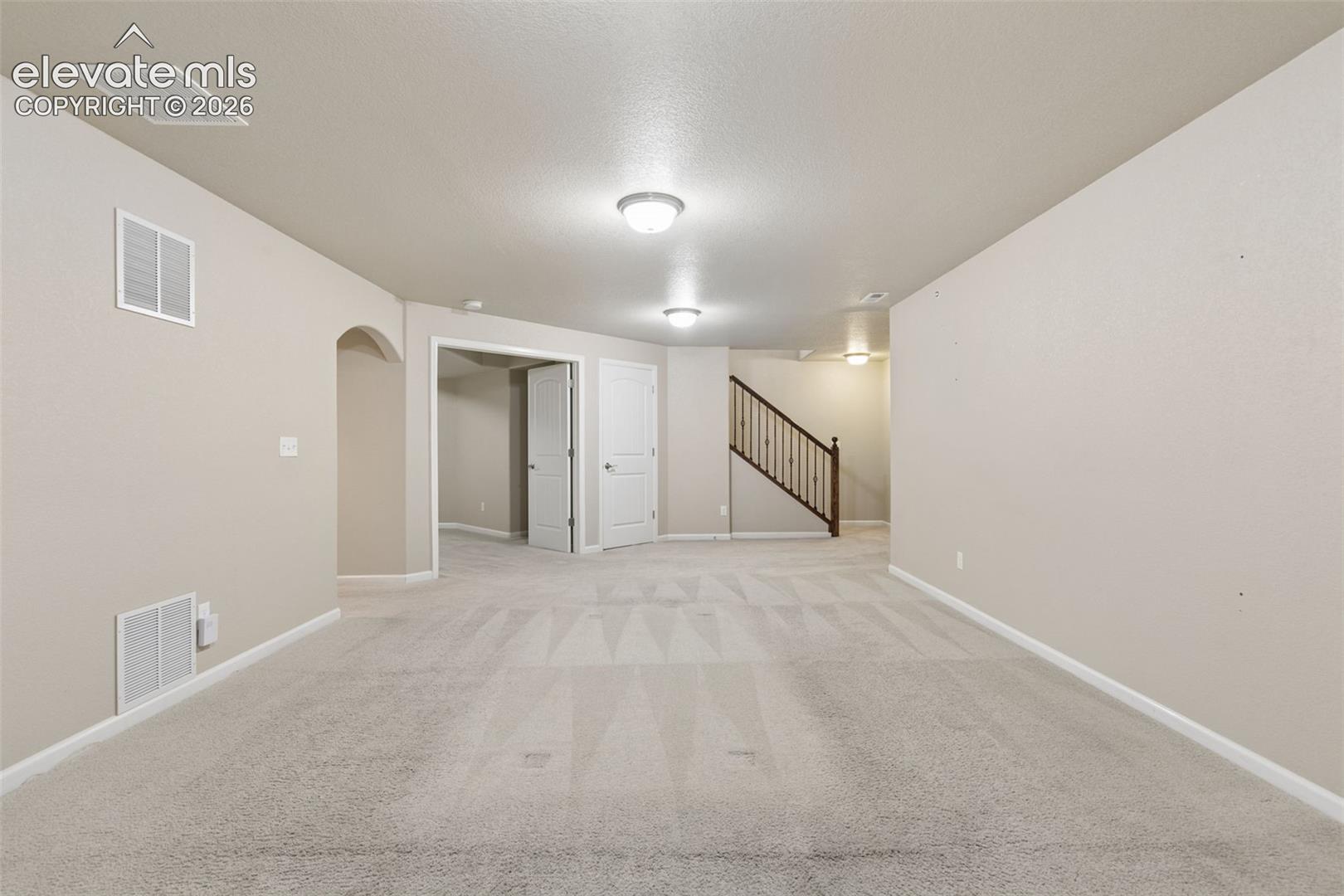 8042 Potentilla Grove