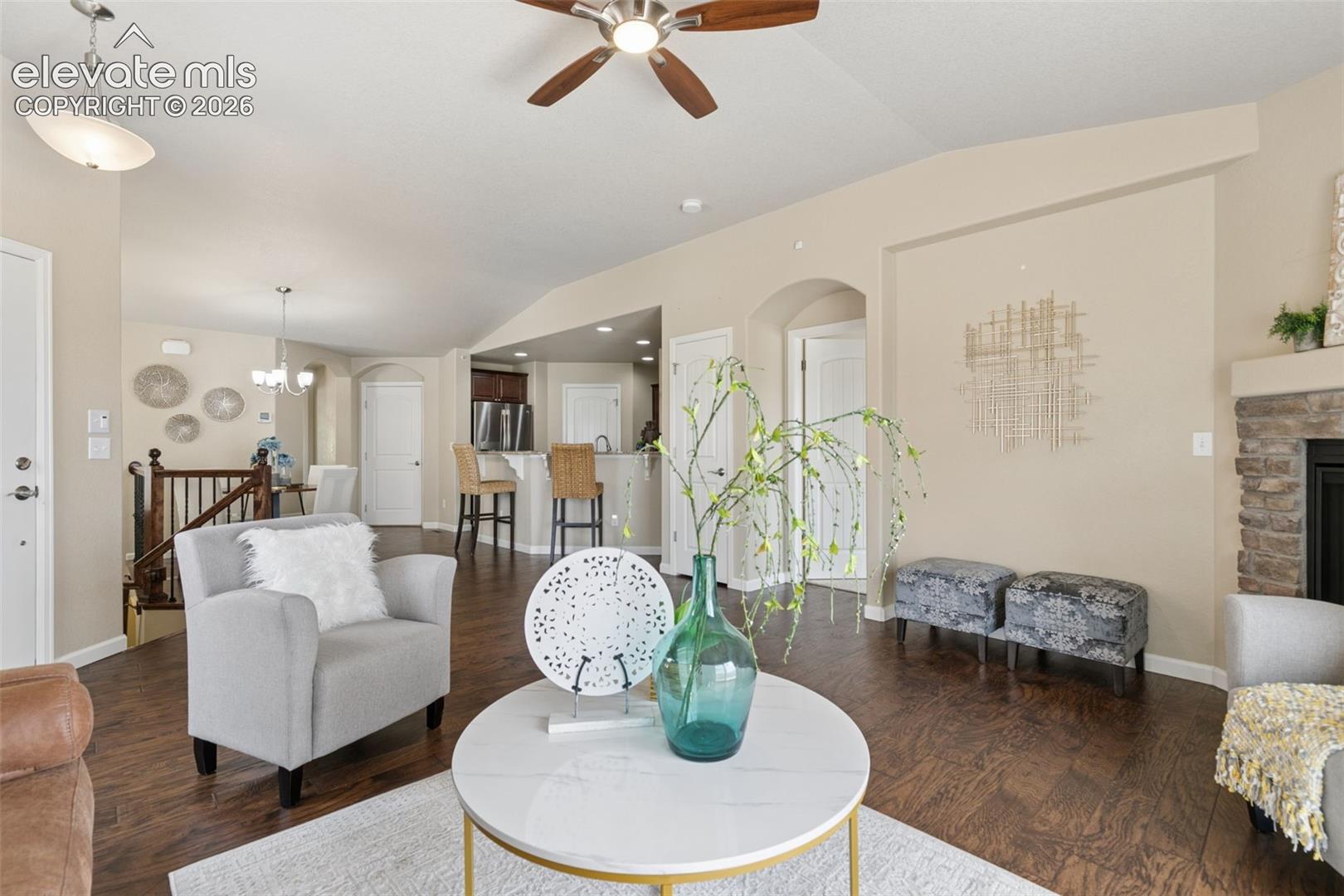 8042 Potentilla Grove