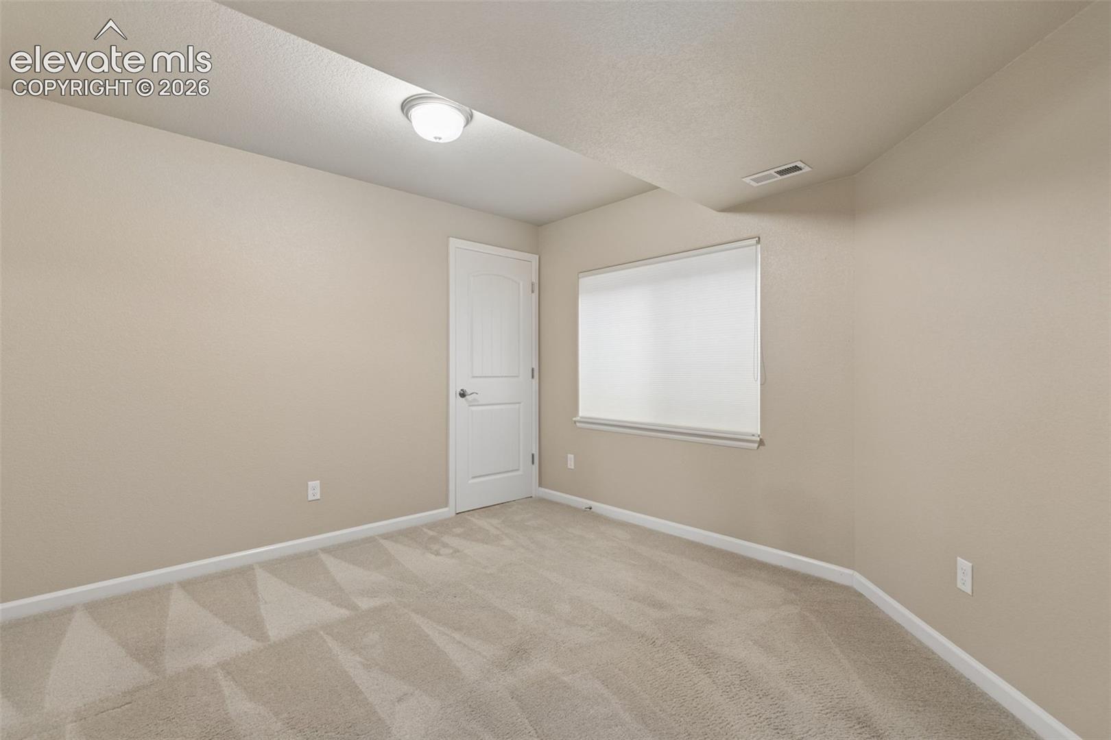 8042 Potentilla Grove