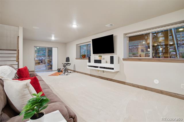 3554 Forest Lakes Drive