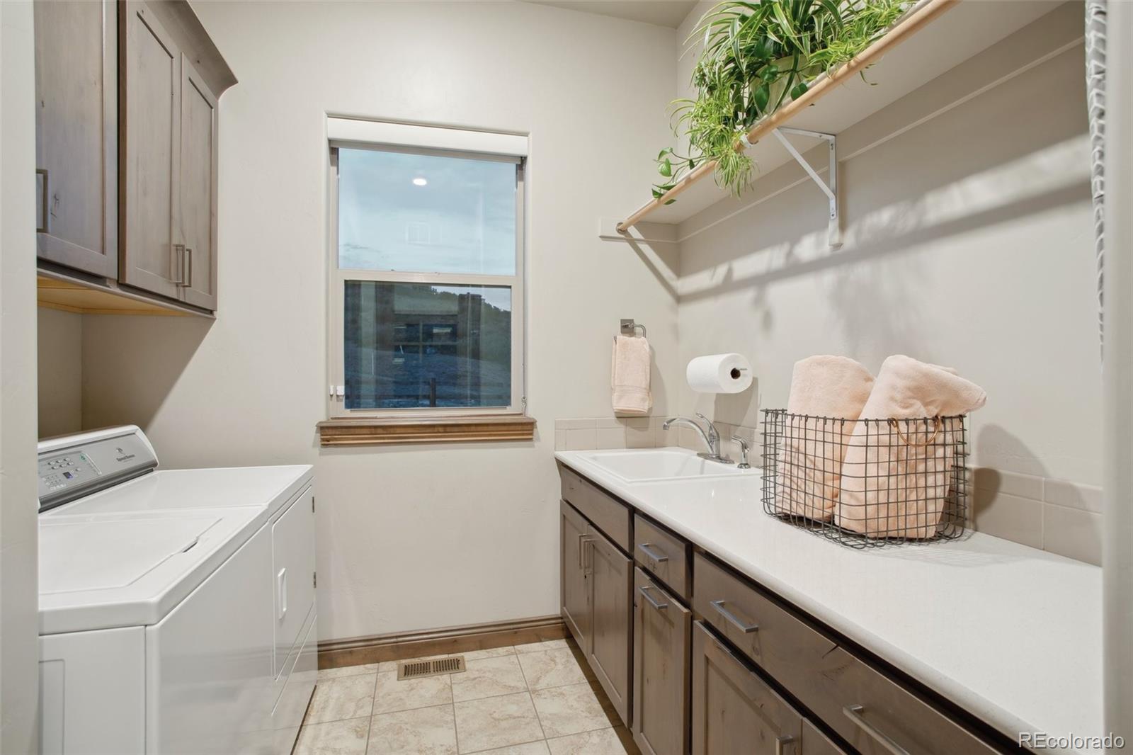 3554 Forest Lakes Drive