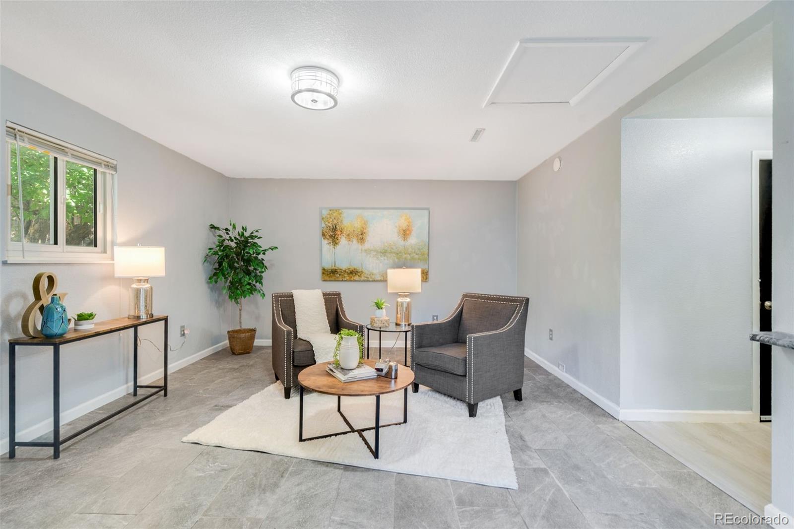 1270 Commanchero Drive