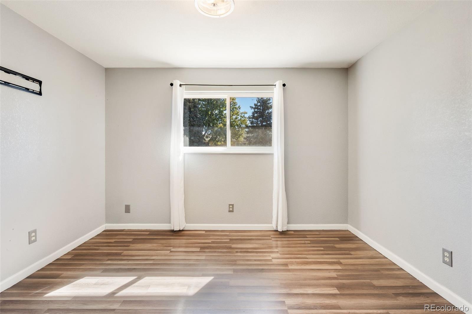 1270 Commanchero Drive