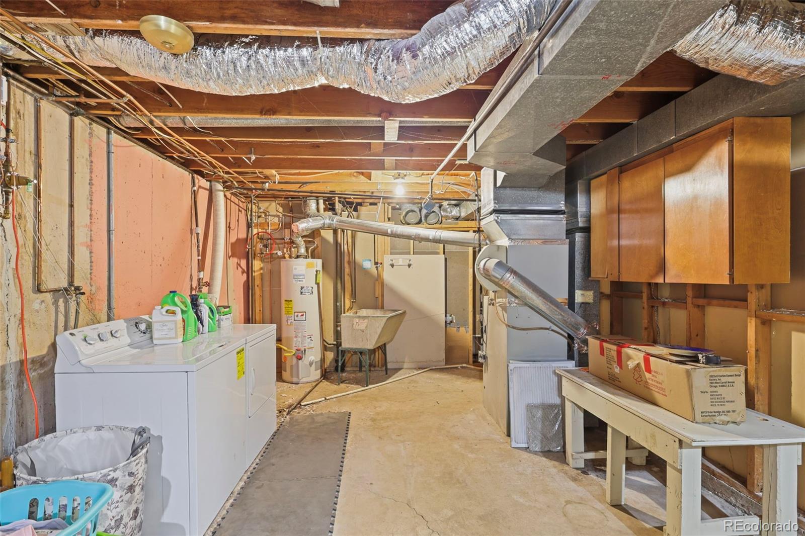 609 Crestridge Avenue