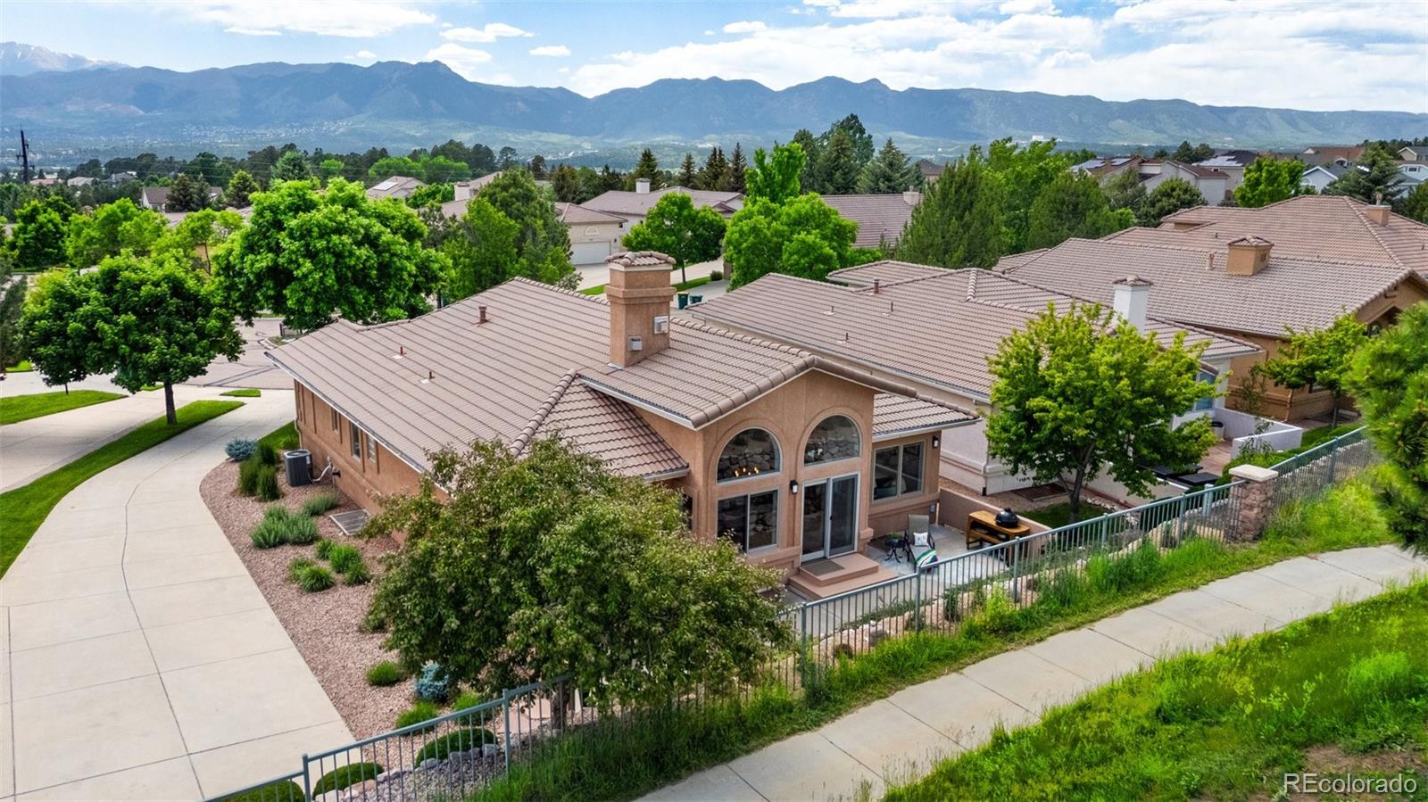 2467 Spanish Oak Terrace