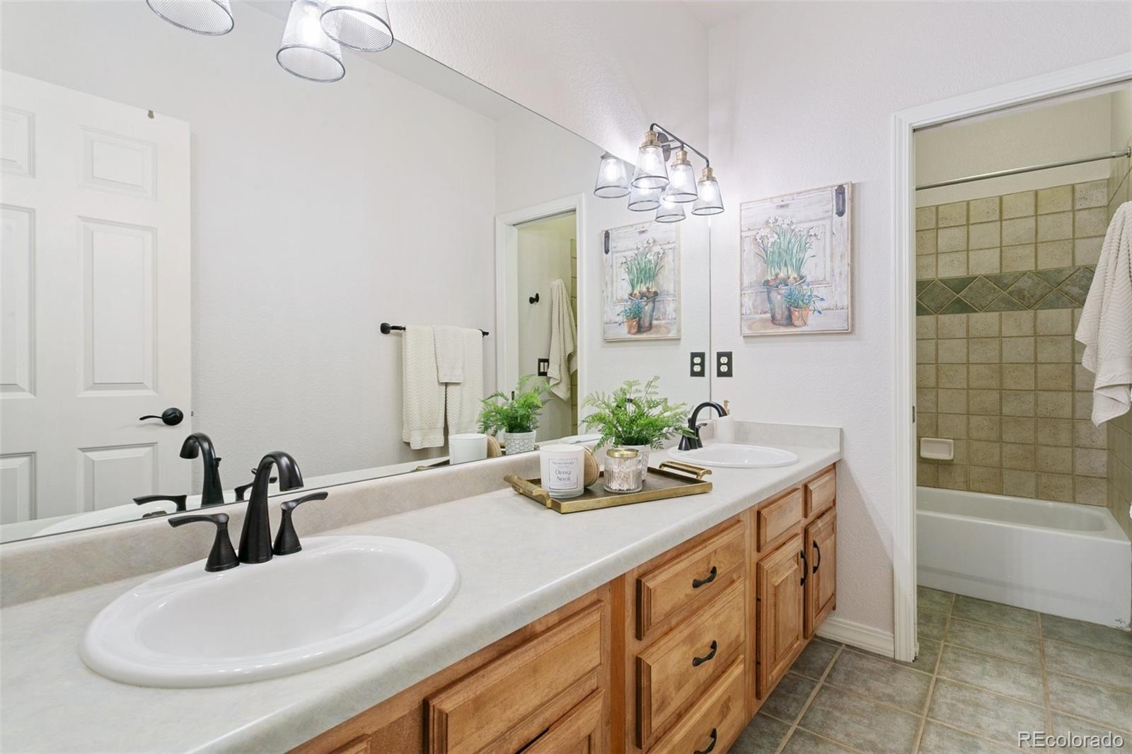 2467 Spanish Oak Terrace