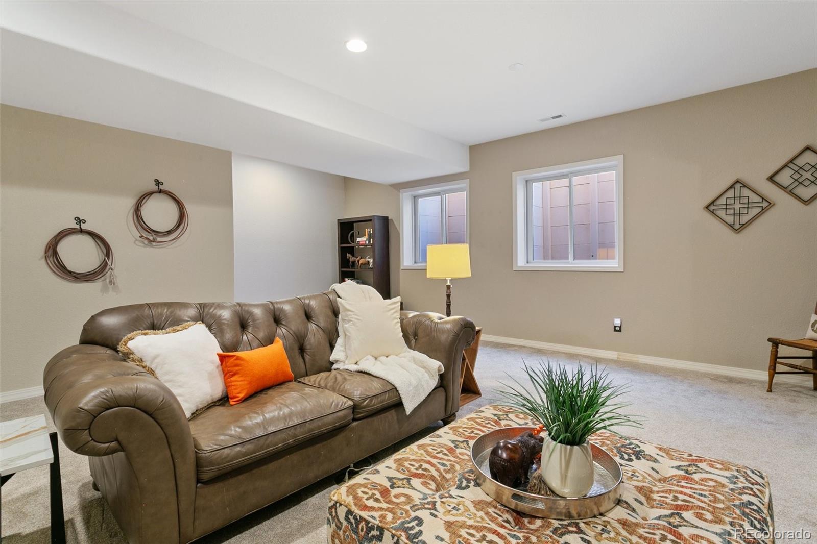 2467 Spanish Oak Terrace