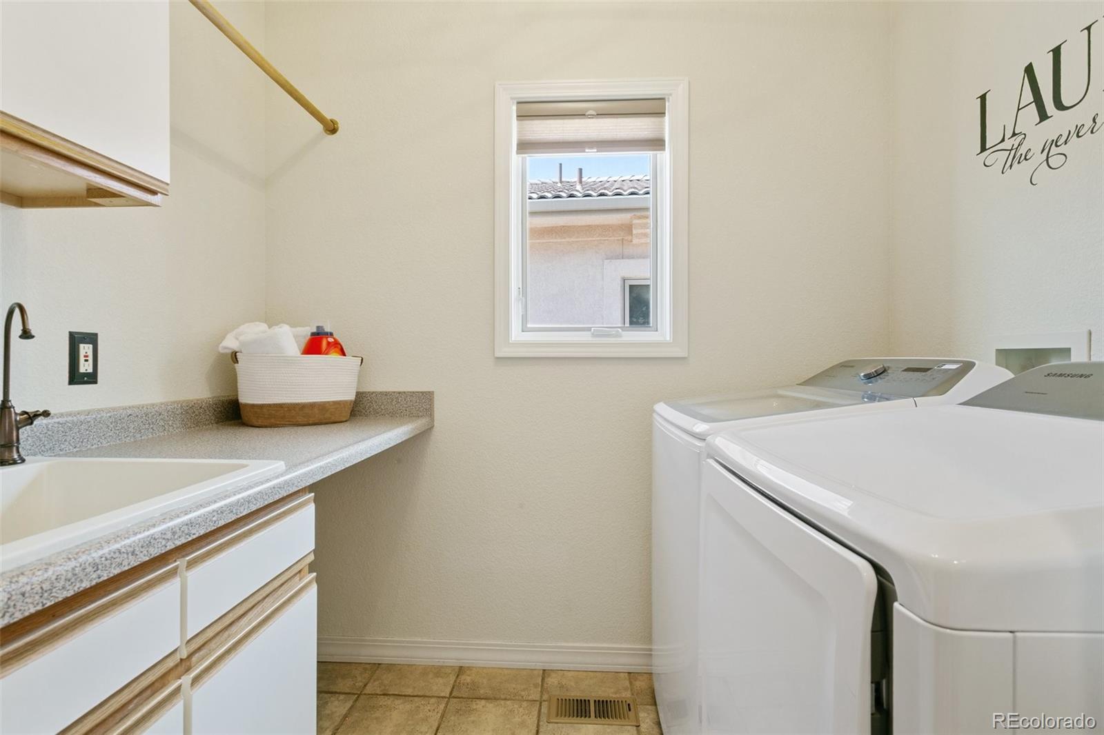 2467 Spanish Oak Terrace