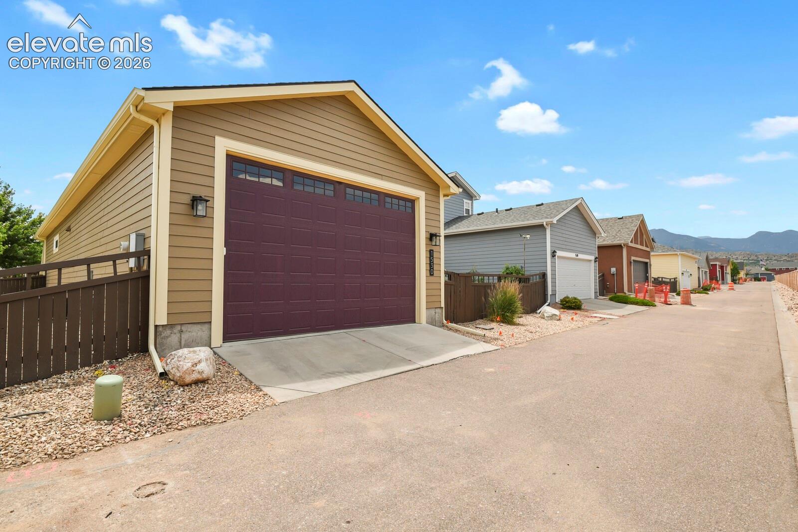 1530 Gold Hill Mesa Drive