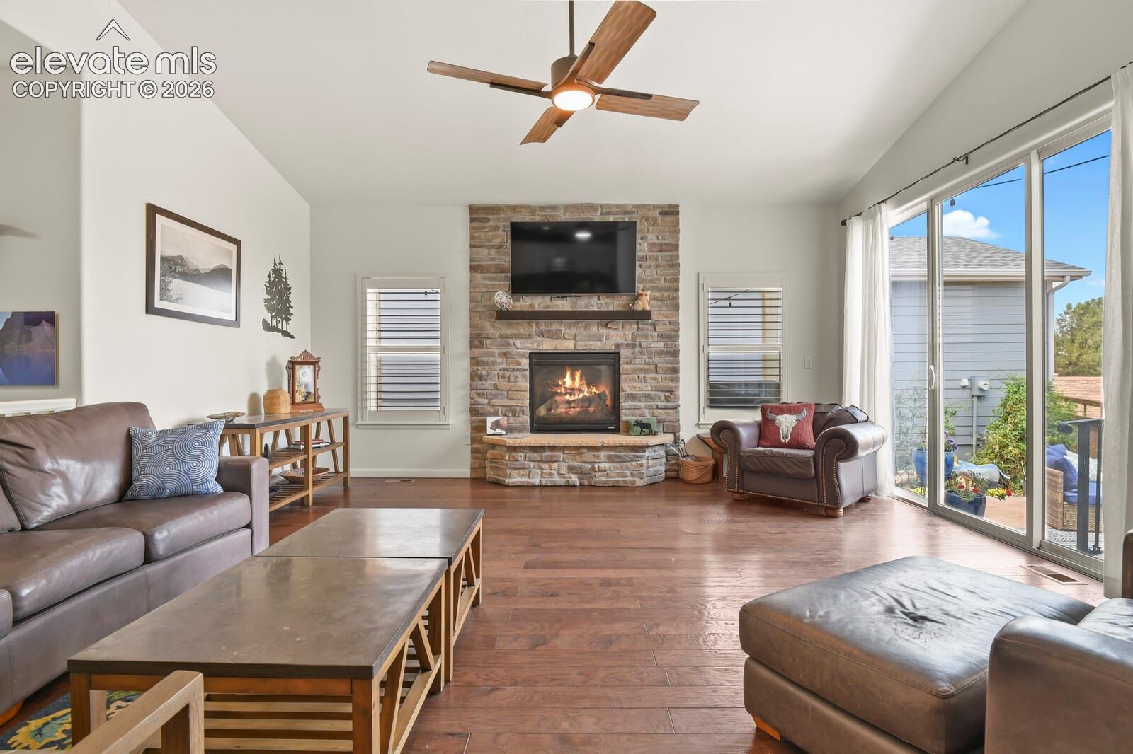 1530 Gold Hill Mesa Drive