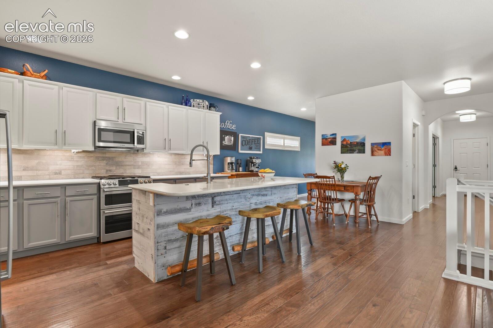 1530 Gold Hill Mesa Drive
