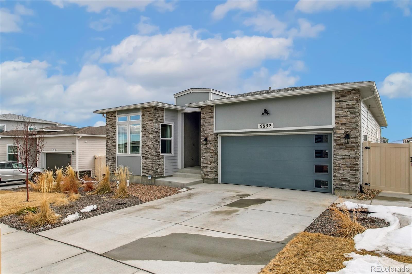 9852 Marble Canyon Way