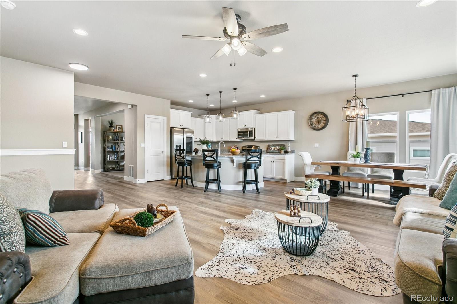 9852 Marble Canyon Way