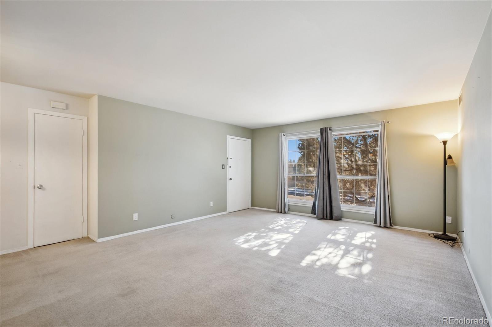 2902 Airport Road Unit: 207