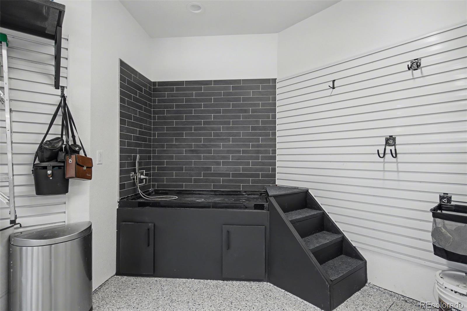 19125 Hilltop Pines Path