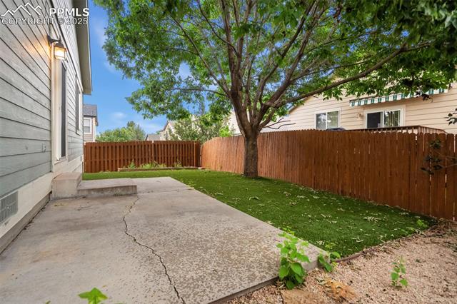 7030 Fountainside Grove