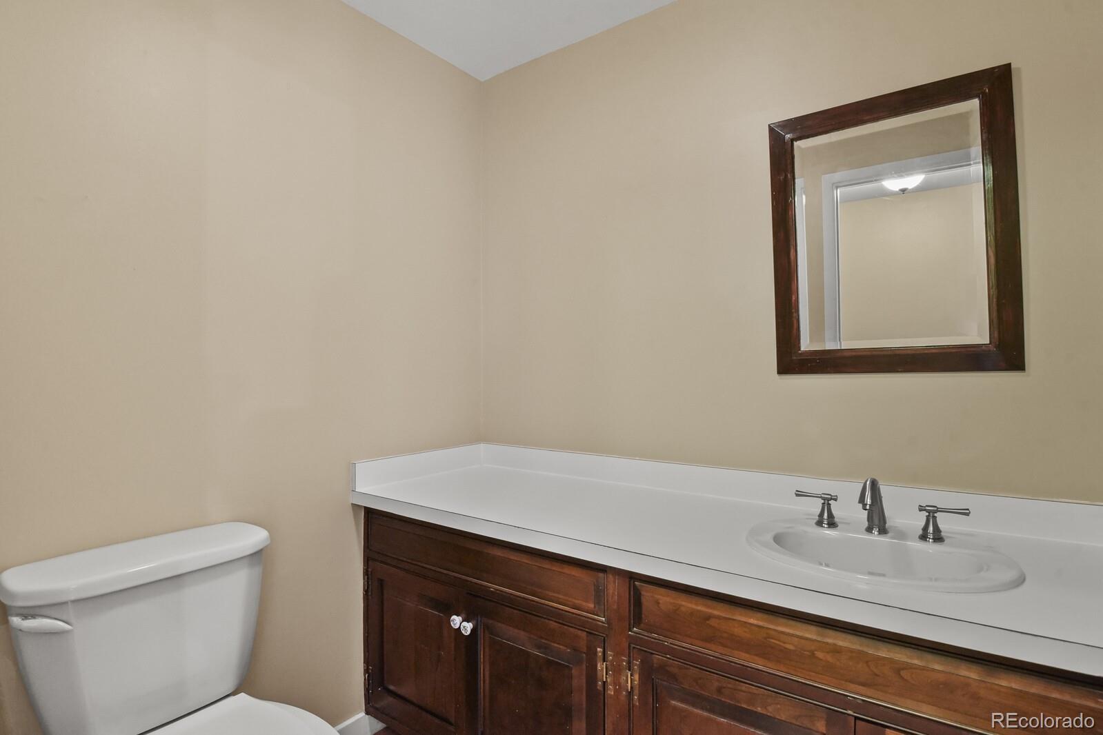 4529 Sentinel Rock