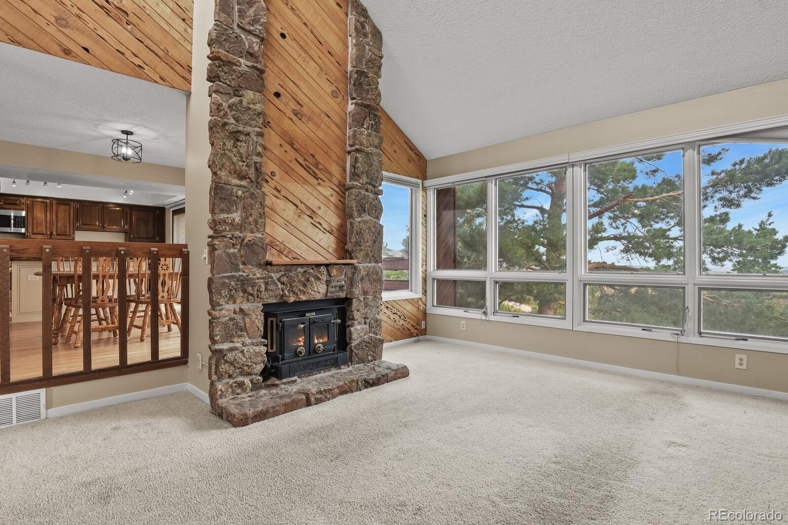 4529 Sentinel Rock