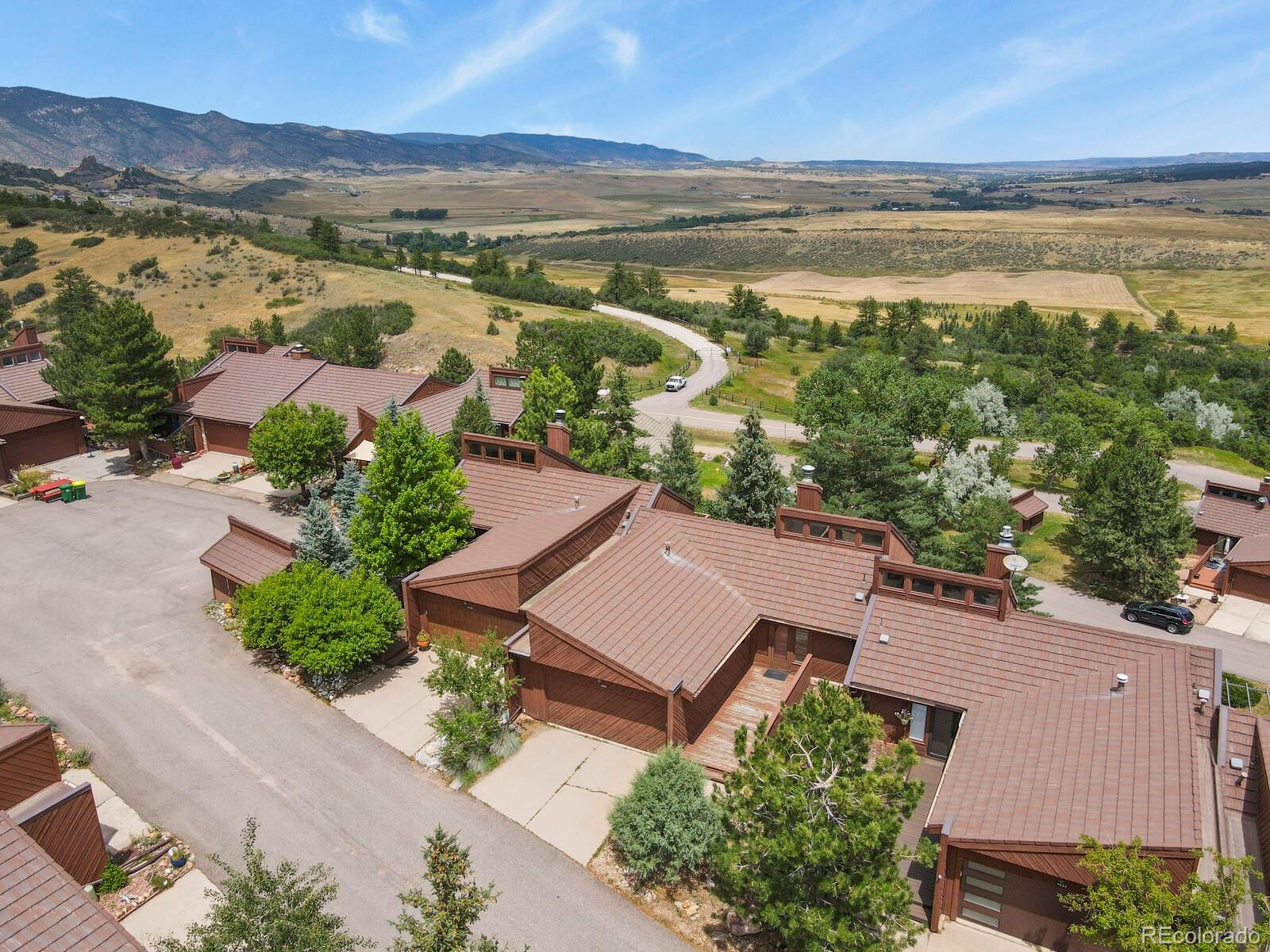4529 Sentinel Rock