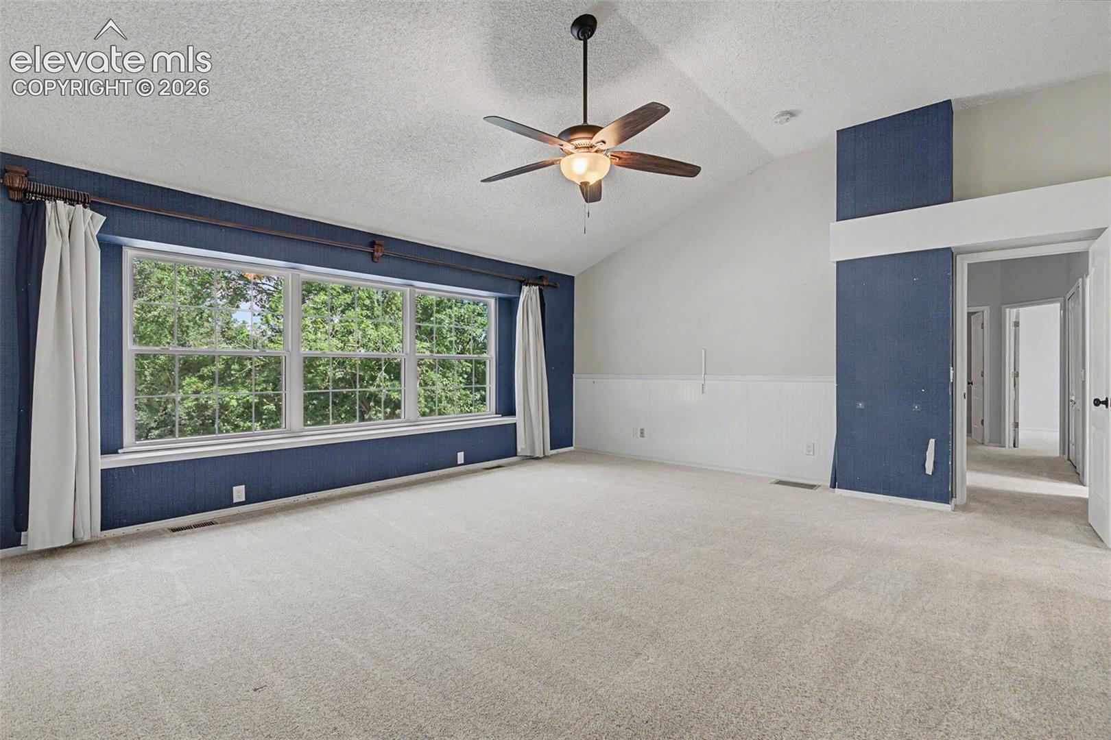3935 Sedgewood Way