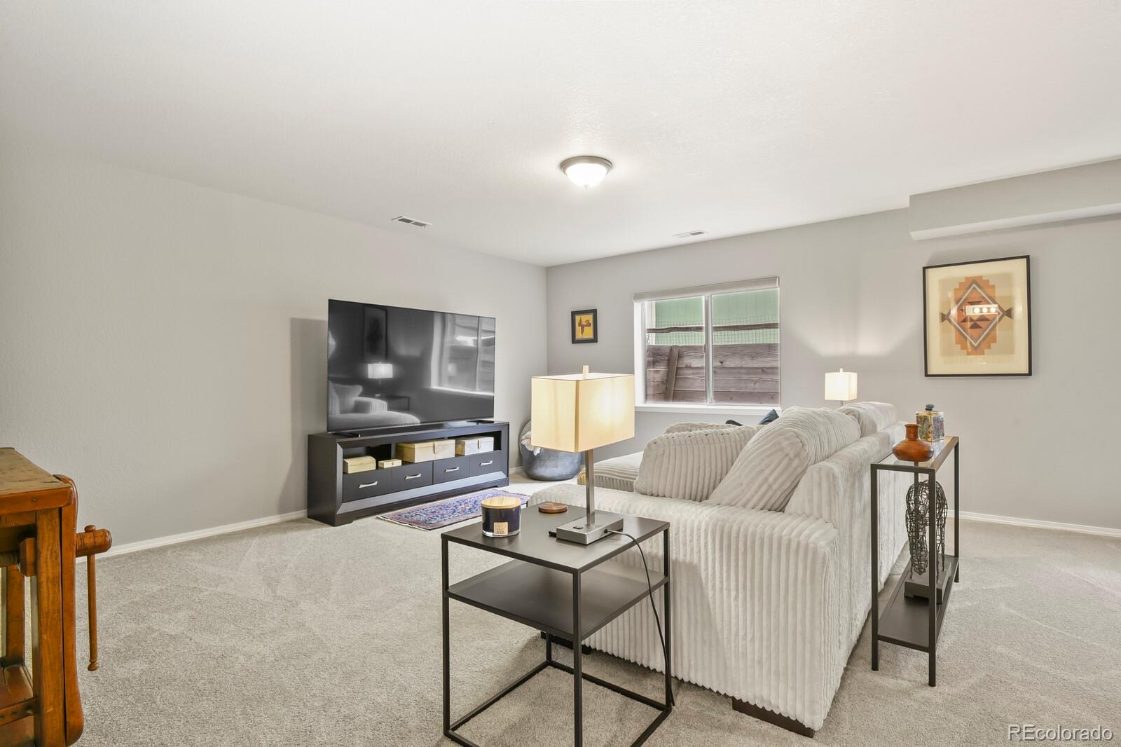 15385 Paddington Circle