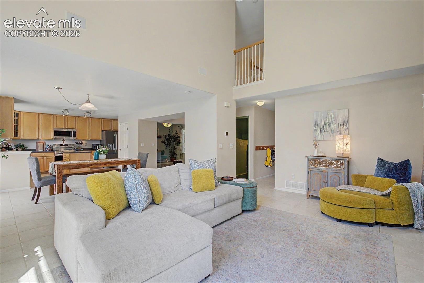 7127 Cowgirl Way
