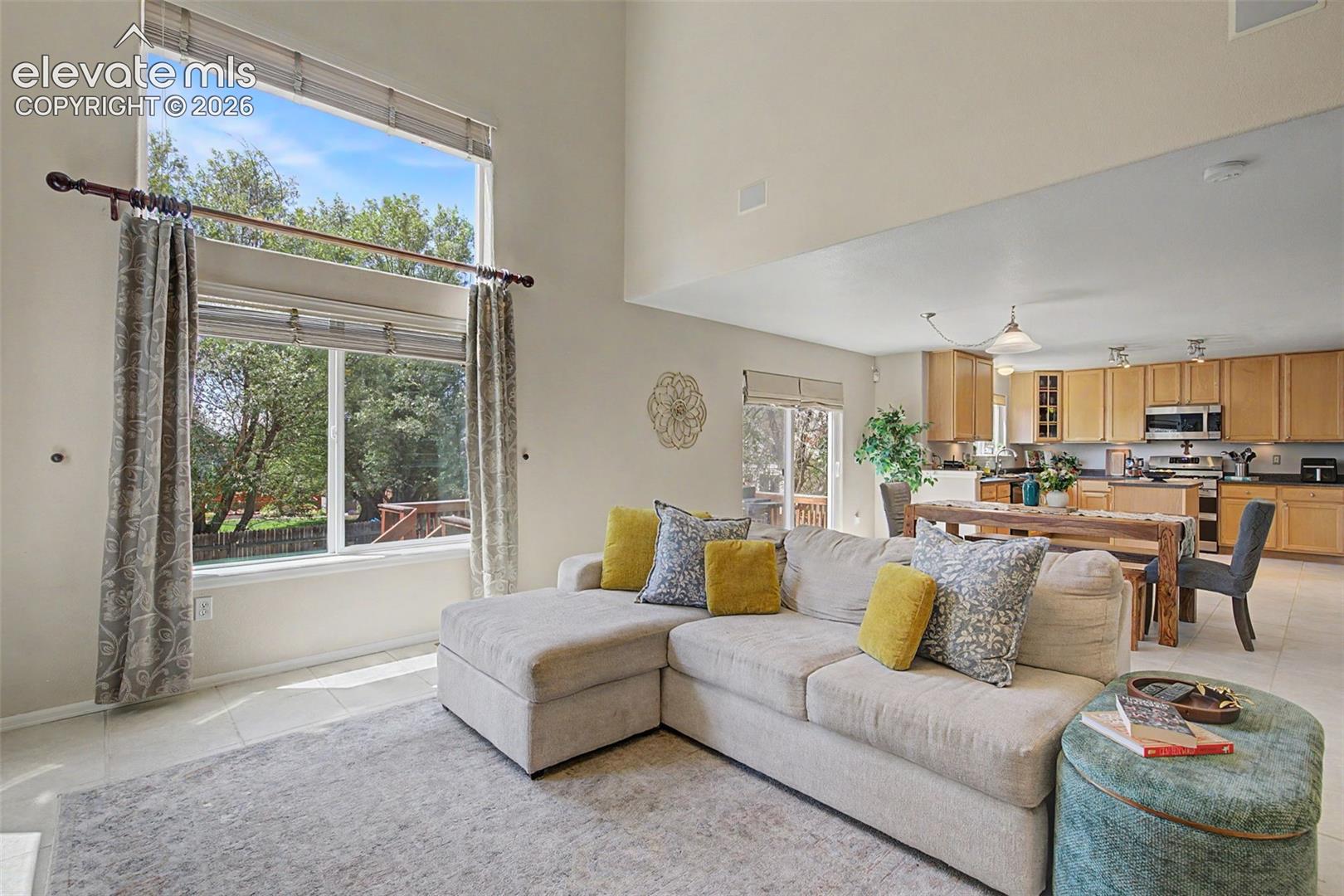 7127 Cowgirl Way