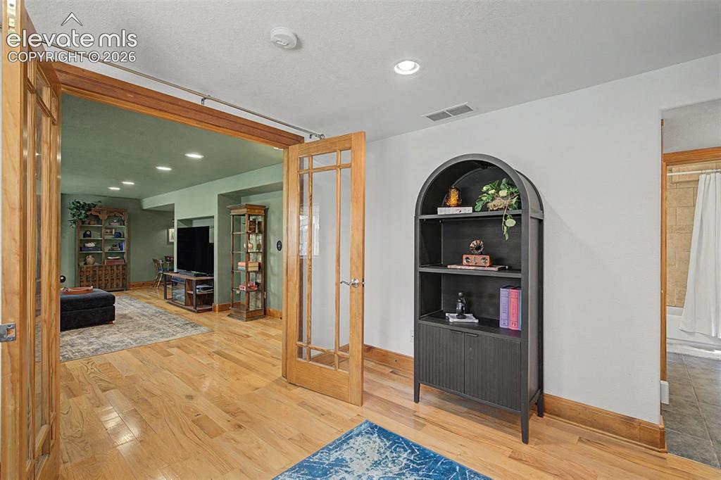 7127 Cowgirl Way