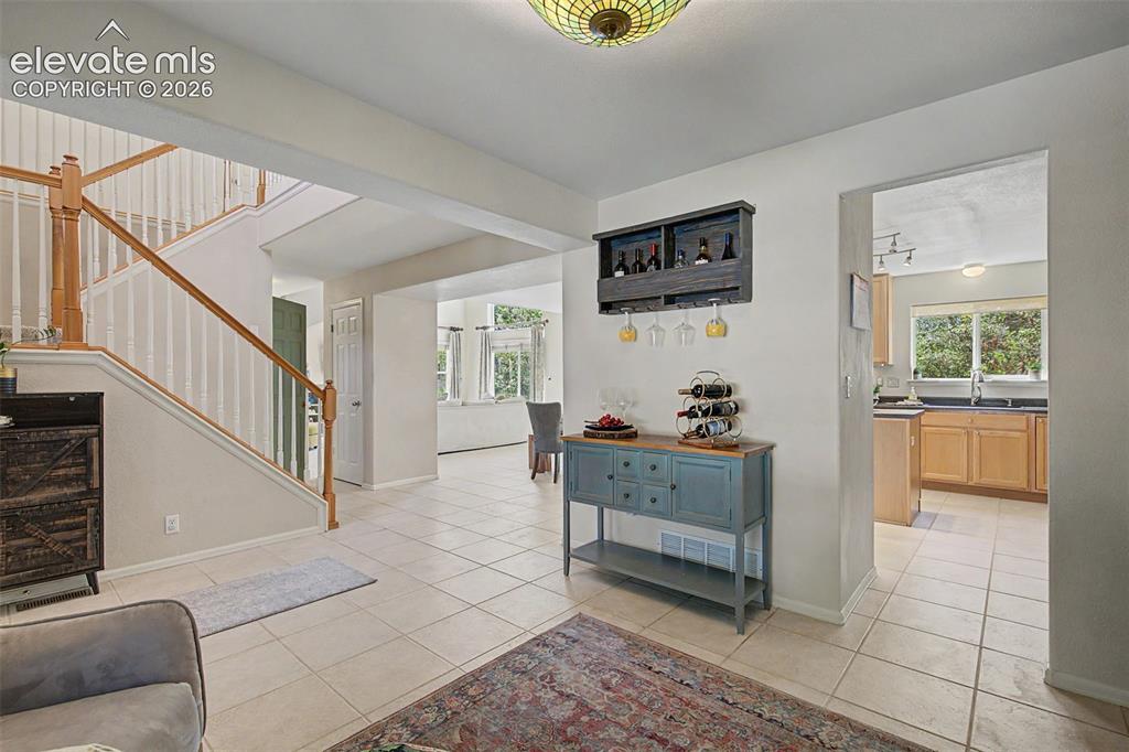 7127 Cowgirl Way