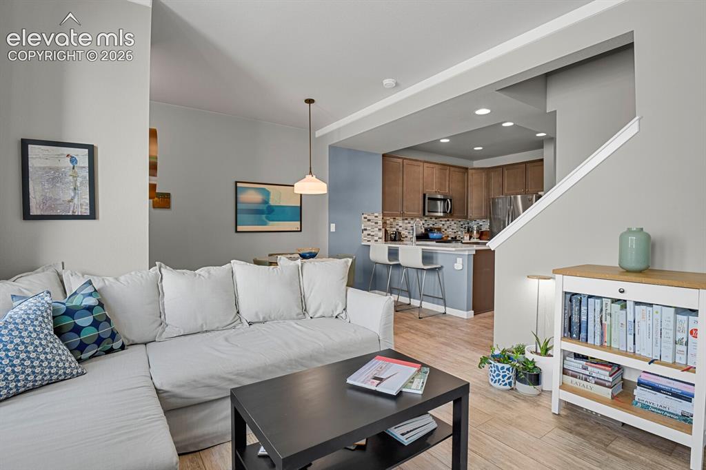 3210 Bewildering Heights