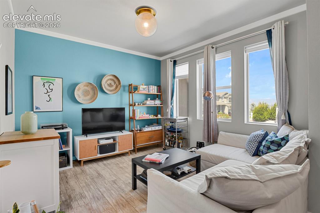 3210 Bewildering Heights