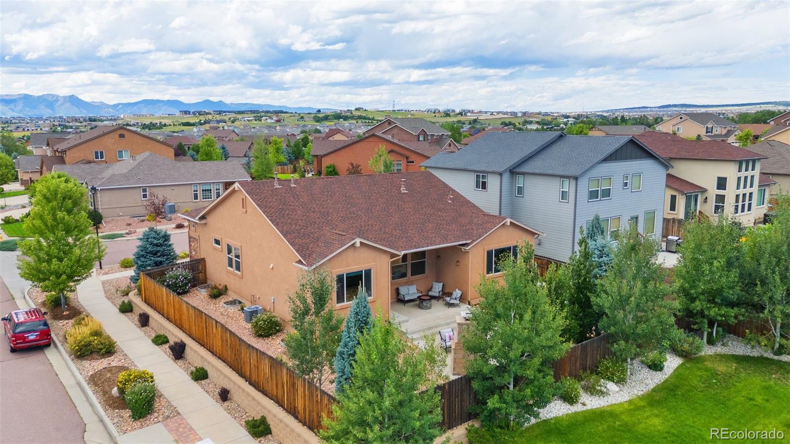 6705 Indian Feather Drive